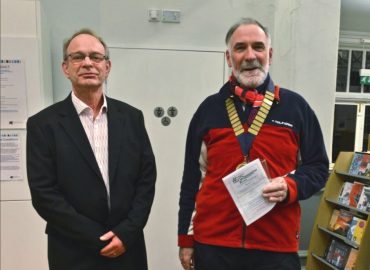 David Hicks (Chairman) and David Smith (SPA President) at the opening of the 2019 exhibition David Hicks (Chairman) and David Smith (SPA President) at the opening of the 2019 exhibition